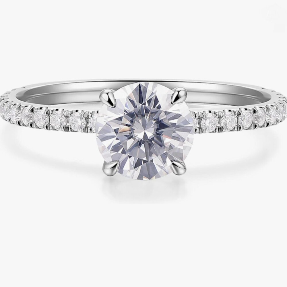 White14K Round Brilliant Cut 1.0 CT Moissanite Engagement Ring